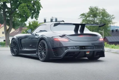 Mercedes-Benz - SLS